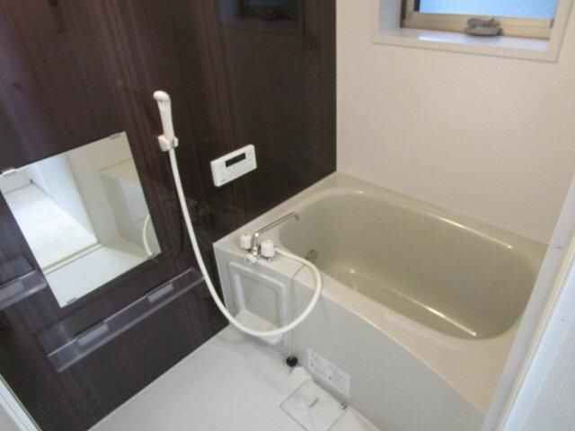 サンライズ十条仲原の浴室