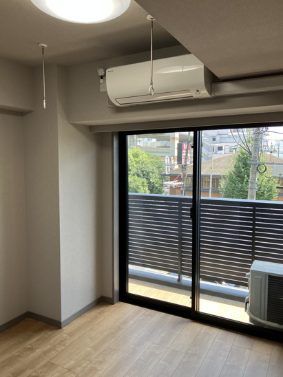 【居間・リビング】RELUXIA GRANDE横濱吉野町（リルシアグランデ） 