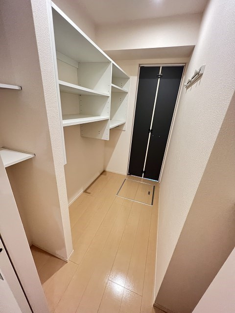 尼崎市武庫之荘２丁目のアパートの収納|こまごまとしたものを収納できそうですね