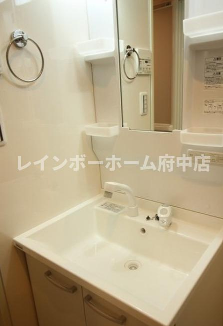 アムール錦の独立洗面台