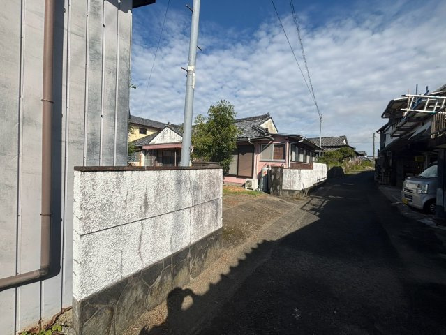 都城市高城町 戸建ての駐車場