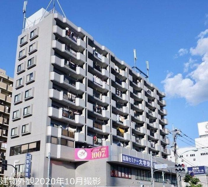 関寅ビル第２の外観