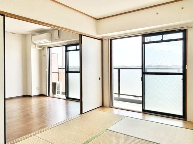 【寝室】