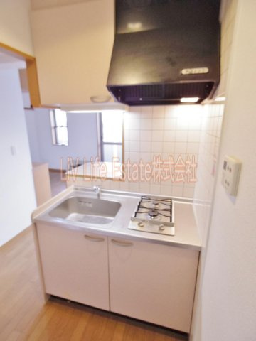 小平市小川東町５丁目の賃貸マンションのキッチン