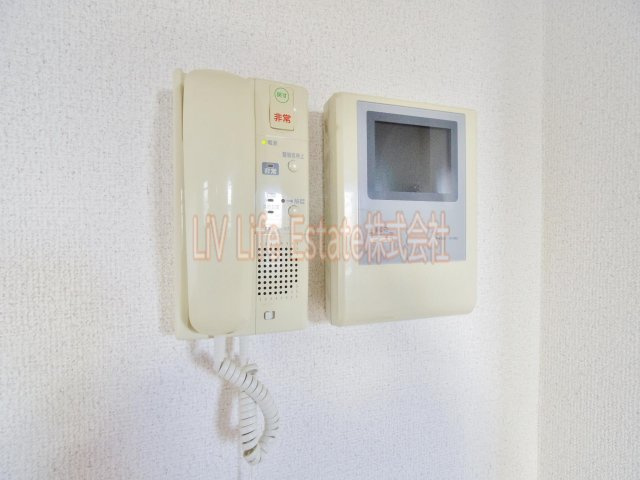 小平市小川東町５丁目の賃貸マンションのセキュリティ
