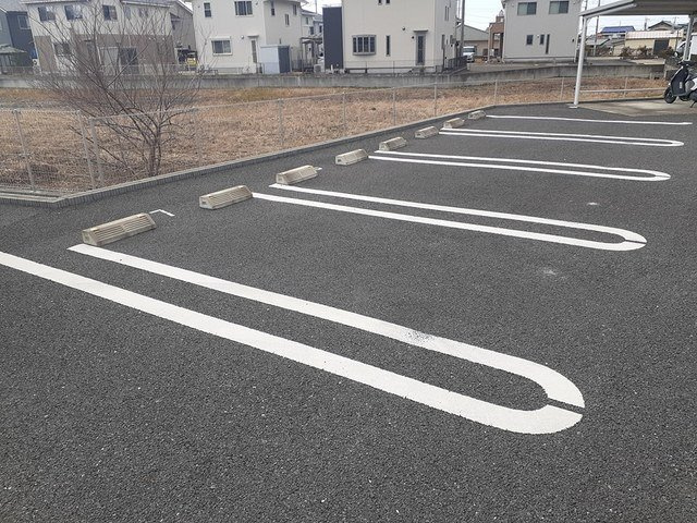 駐車場に車を止められます