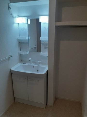 コンパクトで使いやすい洗面所