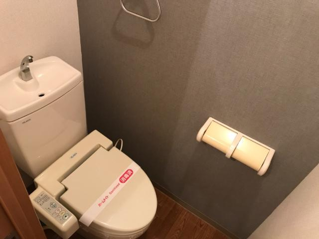 シャワー付トイレ