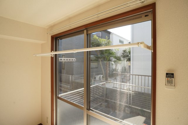 カノンコートのその他|※同建物・反転タイプの間取です。