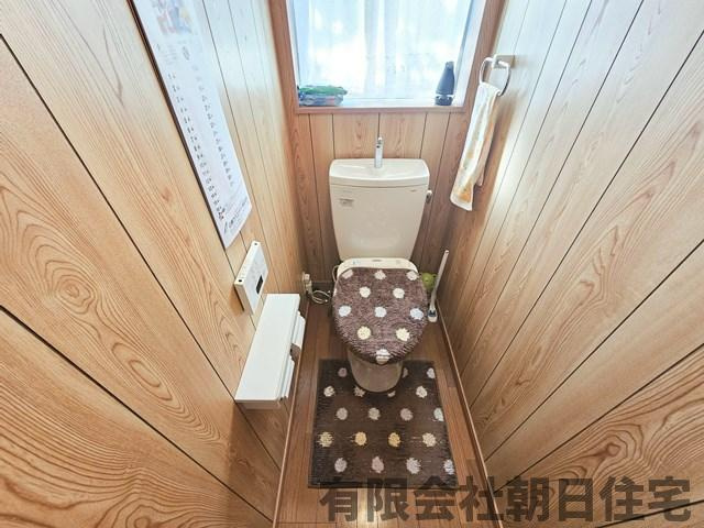 【トイレ】 | 汐手が丘中古戸建 | コンパクトで使いやすいトイレです