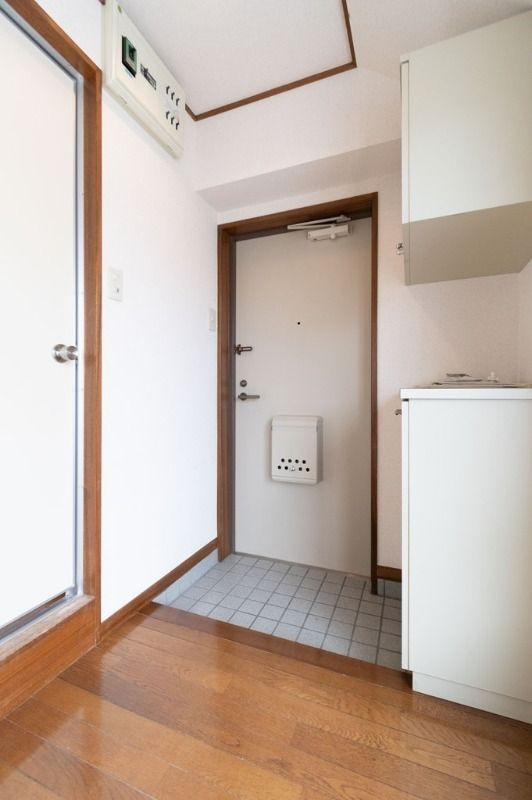 Zion Court 上池台の玄関
