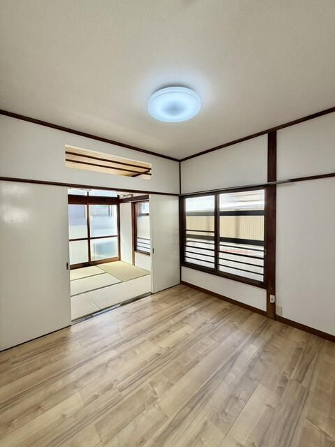 川本アパートのその他