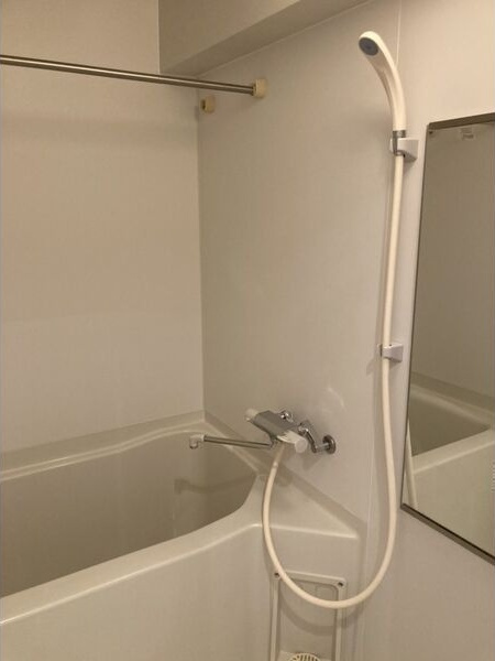 アールズコート富が丘の浴室