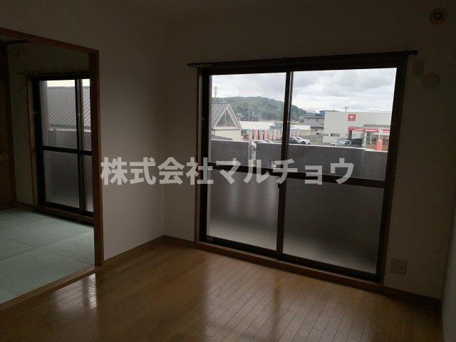 エトワール・ｆの居間・リビング|※現況と異なる場合があります