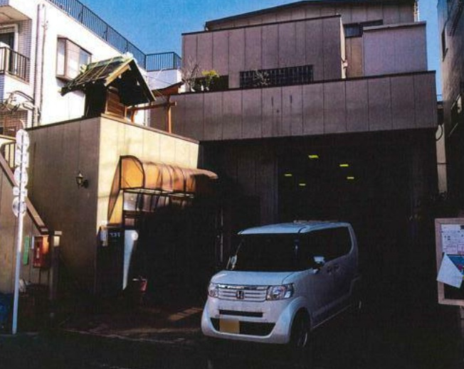 荒川区東尾久２丁目の倉庫の外観