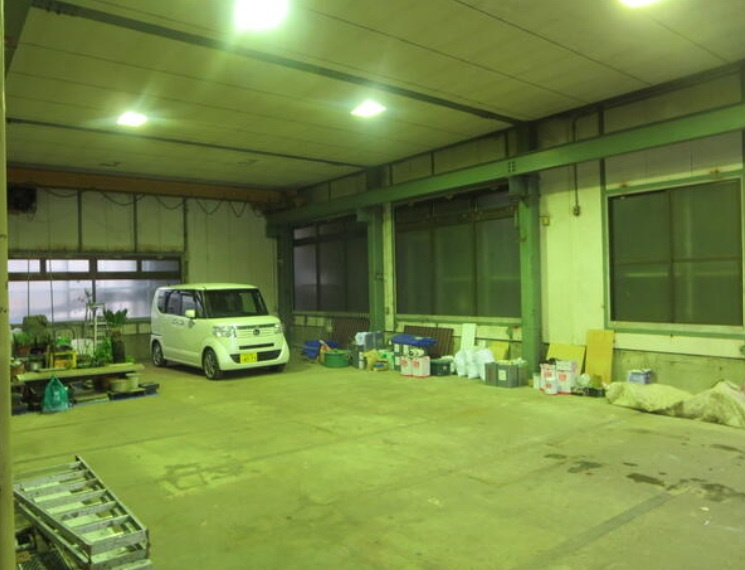 荒川区東尾久２丁目の倉庫