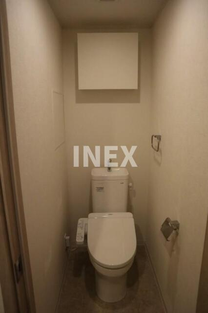 横浜市港北区小机町のアパートのトイレ