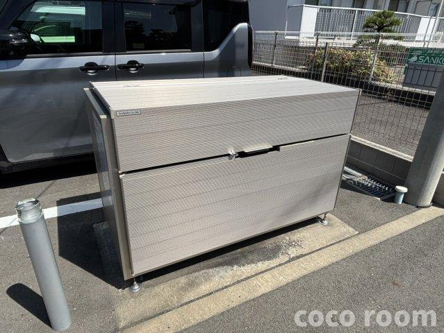 サンモンテの駐車場