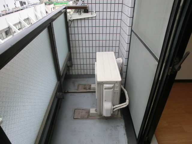 シティハイツ新小岩のバルコニー|お洗濯物も十分干せる広々バルコニーです♪