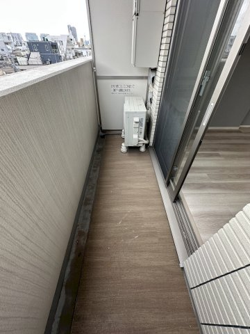 コンシェリア門前仲町 ＡＱＵＡ ＶＥＲＴのバルコニー