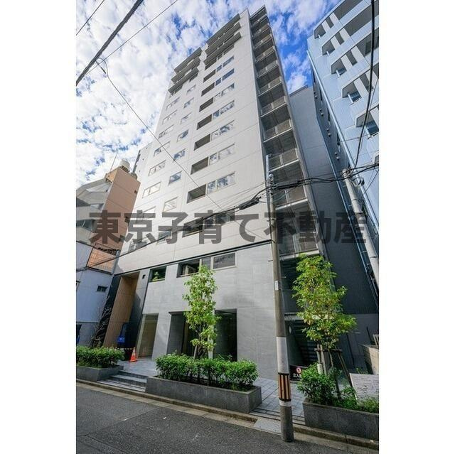 上野御徒町レジデンスの外観