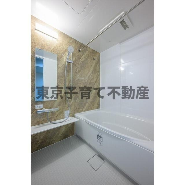 上野御徒町レジデンスの浴室