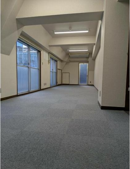 中央区日本橋本町１丁目の店舗事務所の内装