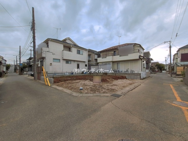 春日部市藤塚2期　新築一戸建ての前面道路含む現地写真