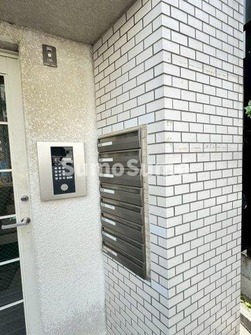 フリックコート三宮のエントランス