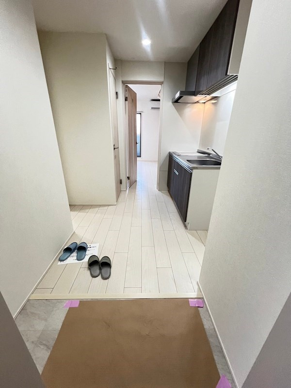 フジパレス阪急園田WESTⅢ番館の玄関