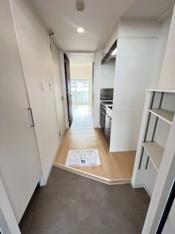 セレニテ甲子園Ⅰの玄関