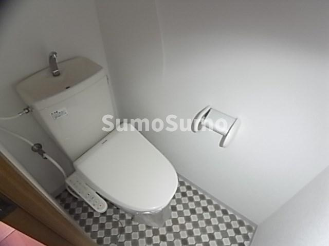 ディアコート神戸のトイレ|コンパクトで使いやすいトイレです