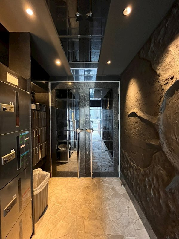 メル・シアター 鈍色の風の外観