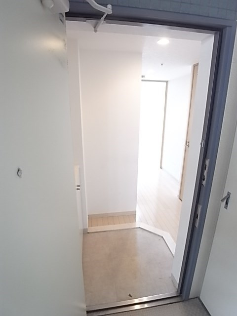 NEW尼崎の玄関