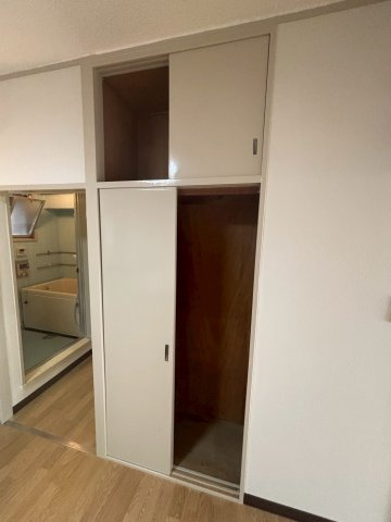 大和スカイハイツの収納