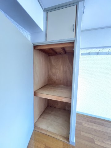 エスポワール城西の収納