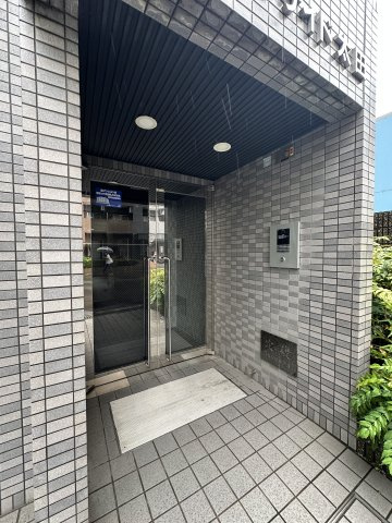ターミナルサイド太田のエントランス