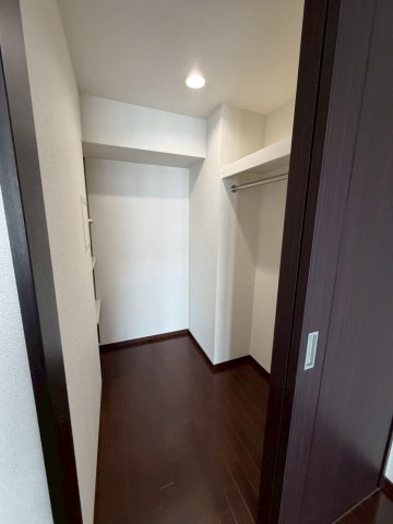 サニープレイス西芦屋　2号館の収納