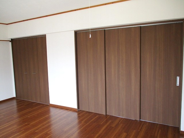第３富島アパ－トの収納