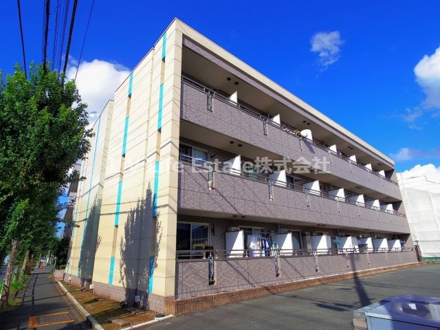 クレセント東伏見の外観