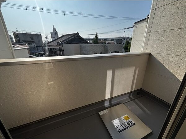 ジーメゾン名古屋中川グレイスのバルコニー