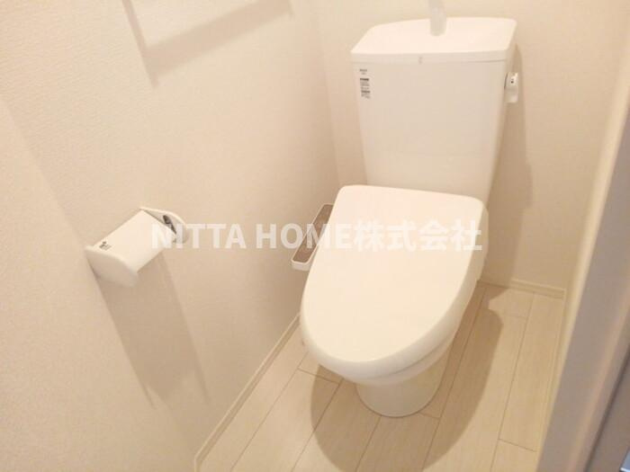 グレーシアタウン木崎　Ｂ棟のトイレ|温水洗浄付きのトイレです◇