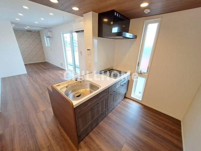 D-ROOM omotechoのキッチン|当社、チルホームのHPもご覧ください(^^)/物件情報多数♪