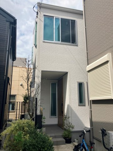 本鵠沼戸建の外観
