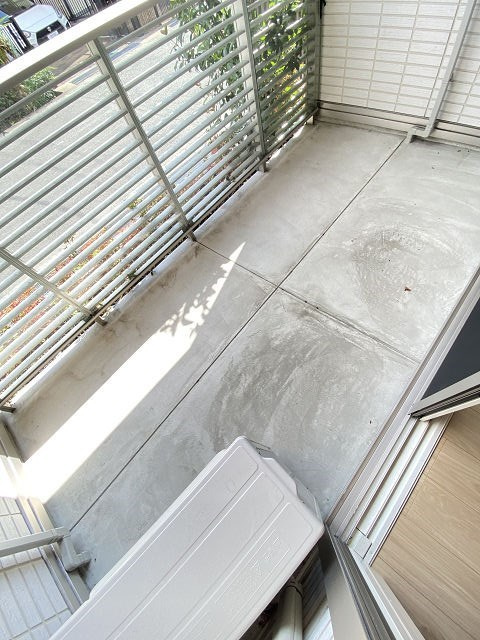 尼崎市三反田町３丁目のアパートのバルコニー|バルコニーがあります