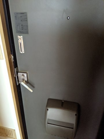 リバーサイドホームの玄関