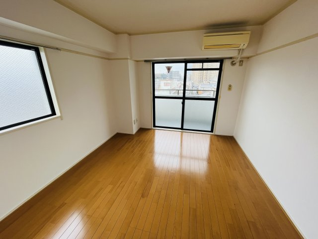 ＰＬＥＮＤＹ春日部の洋室|別部屋の写真です。