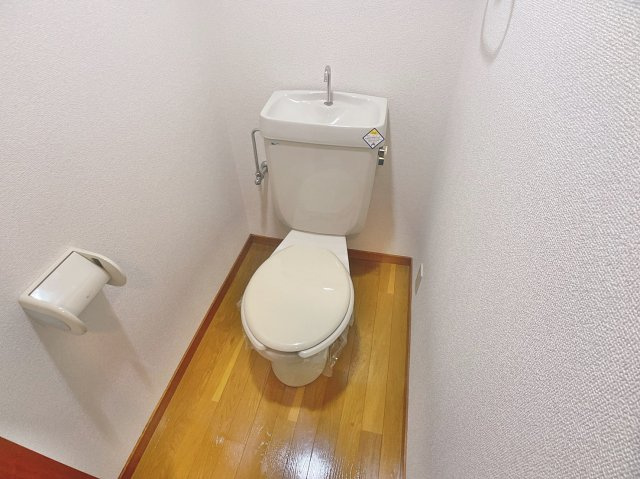 【トイレ】 | セントラルハイツ元塩 | ※このお写真は同物件の別のお部屋のお写真です。現状優先