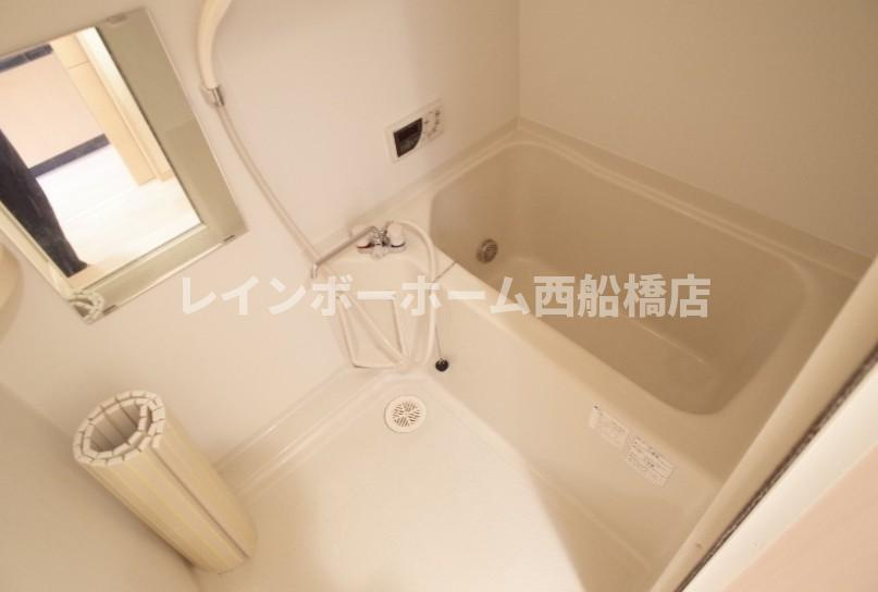 船橋市三山２丁目のアパートの浴室