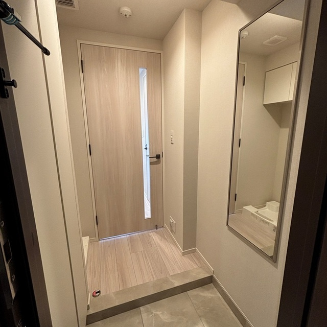 パークアクシス下北沢の玄関|※写真は同タイプ住戸です。
